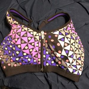 Victoria’s Secret Maximum Support Sports Bra